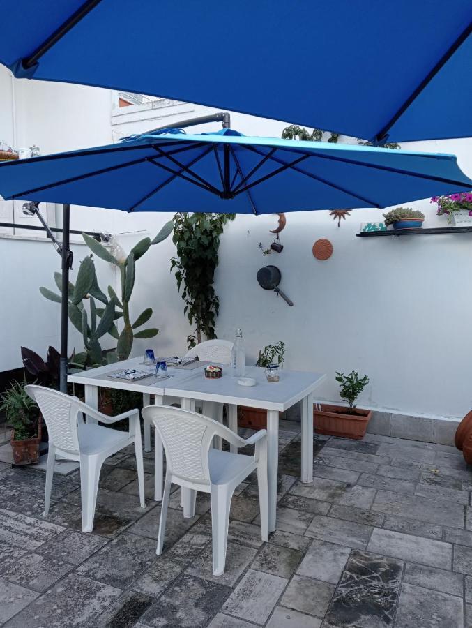 A Casa Di Gio Acomodação com café da manhã Lecce Exterior foto
