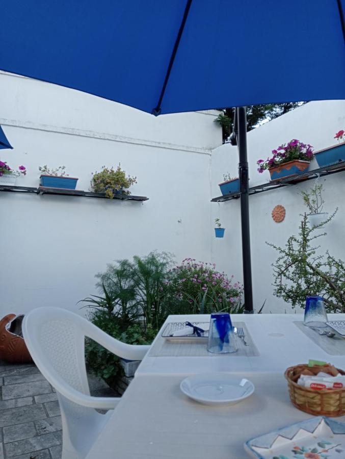 A Casa Di Gio Acomodação com café da manhã Lecce Exterior foto